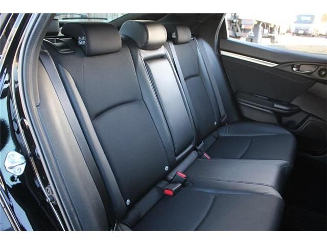 HONDA CIVIC HATCHBACK 2020 Image 31