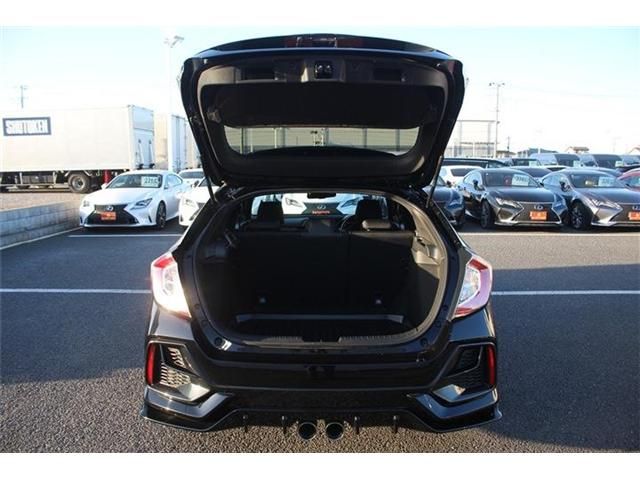 HONDA CIVIC HATCHBACK 2020 Image 31