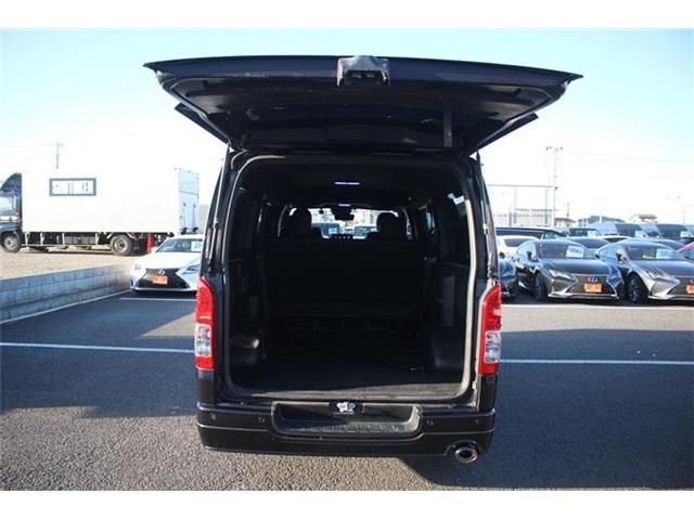 TOYOTA HIACE 2021 Image 31