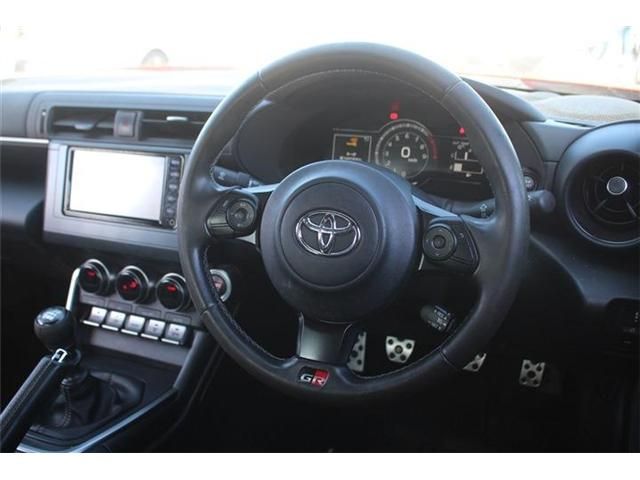 TOYOTA GR86 2022 Image 31