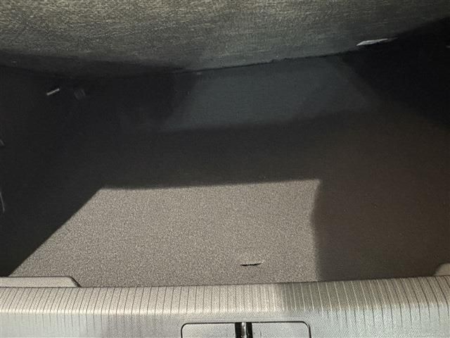 PEUGEOT 2008 2020 Image 31