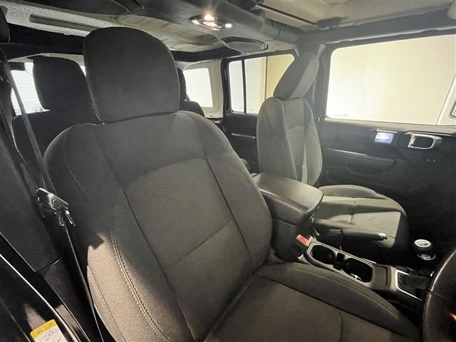 JEEP WRANGLER UNLIMI 2019 Image 31