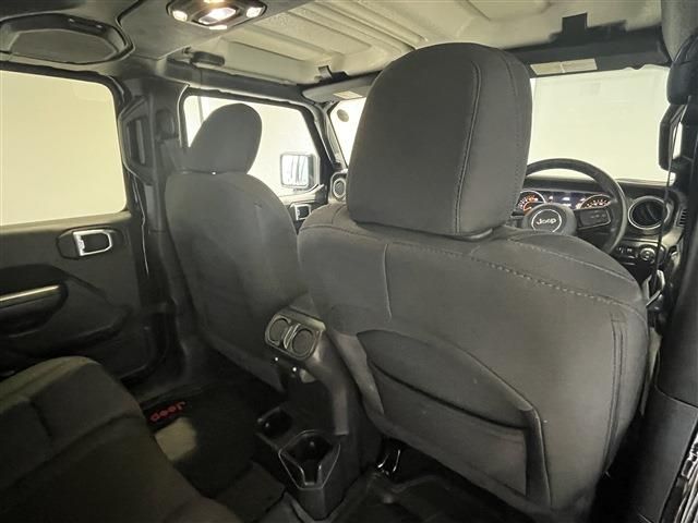 JEEP WRANGLER UNLIMI 2019 Image 31