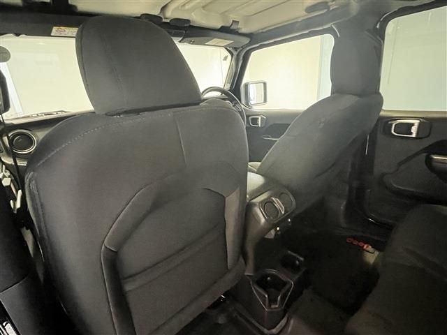 JEEP WRANGLER UNLIMI 2019 Image 31