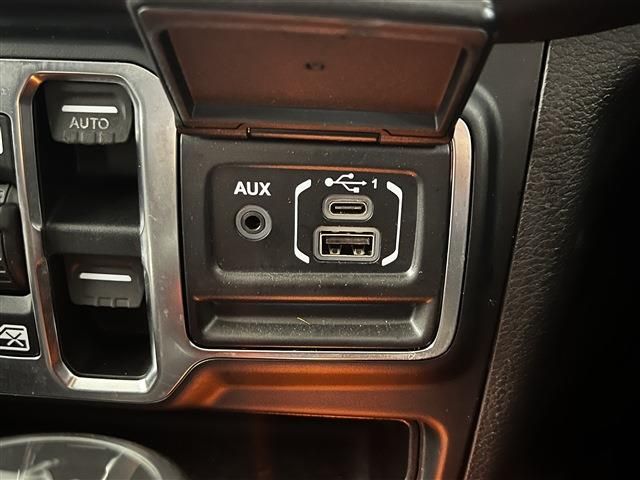 JEEP WRANGLER UNLIMI 2019 Image 31