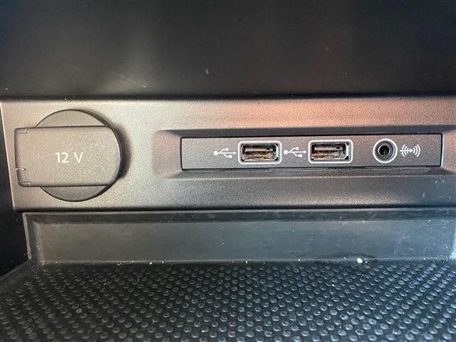 VOLKSWAGEN TIGUAN 2020 Image 31