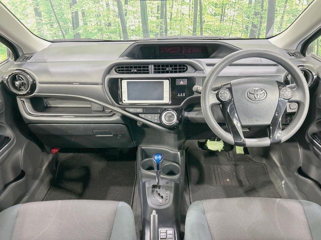 TOYOTA AQUA 2017 Image 31