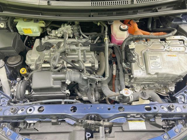 TOYOTA AQUA 2017 Image 31