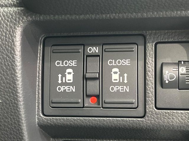 HONDA STEPWAGON E:HEV SPAD 2025 Image 31