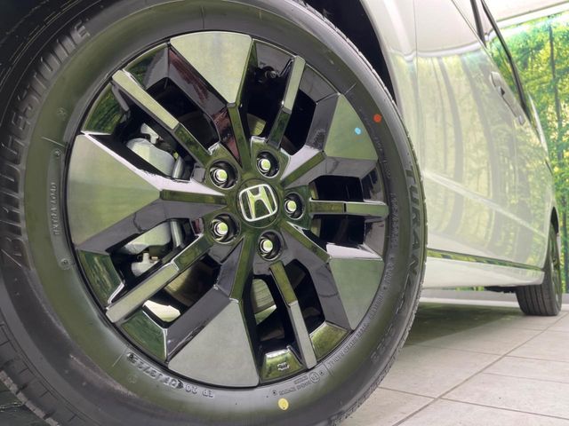 HONDA STEPWAGON E:HEV SPAD 2025 Image 31