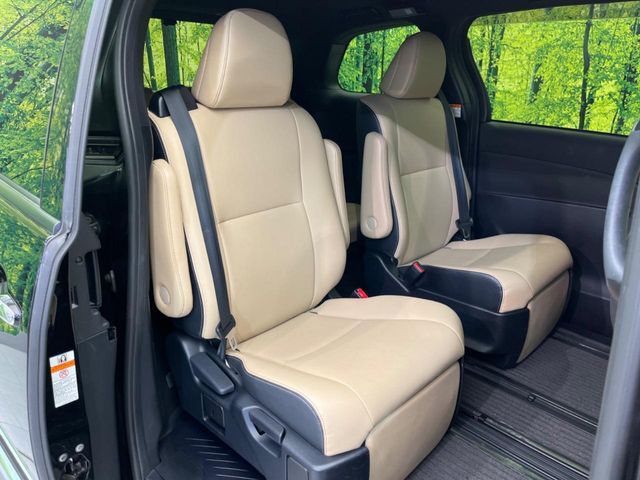 TOYOTA ESTIMA 2016 Image 31