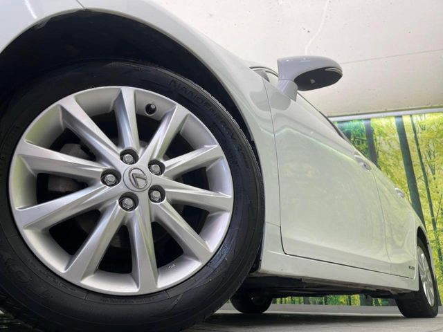 TOYOTA LEXUS CT200H 2011 Image 31