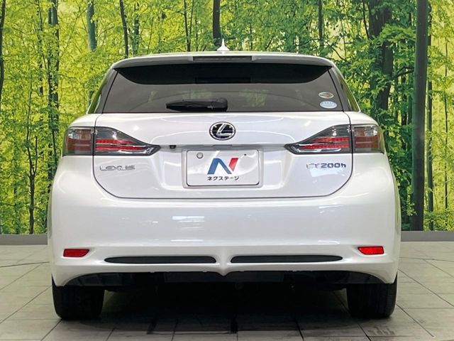 TOYOTA LEXUS CT200H 2011 Image 31