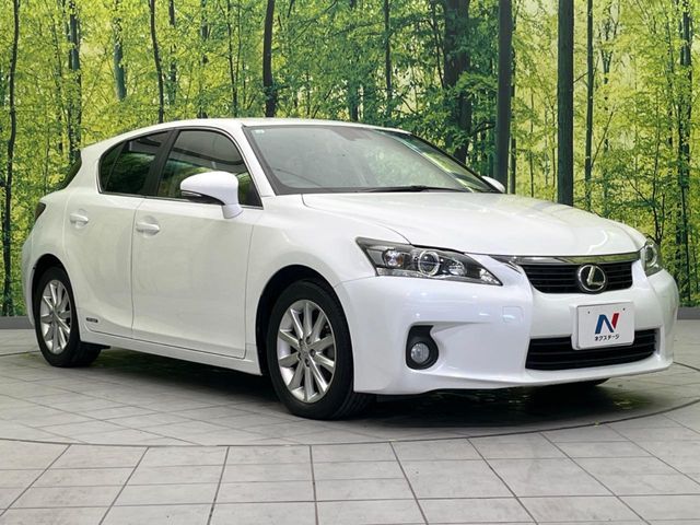 TOYOTA LEXUS CT200H 2011 Image 31