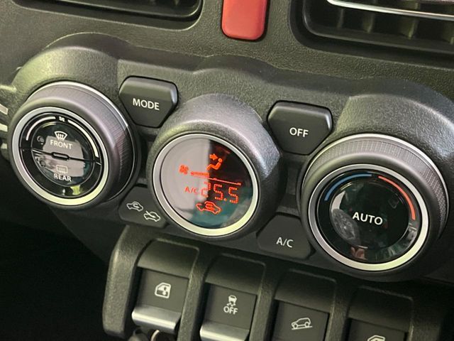 SUZUKI JIMNY NOMADE 2025 Image 31