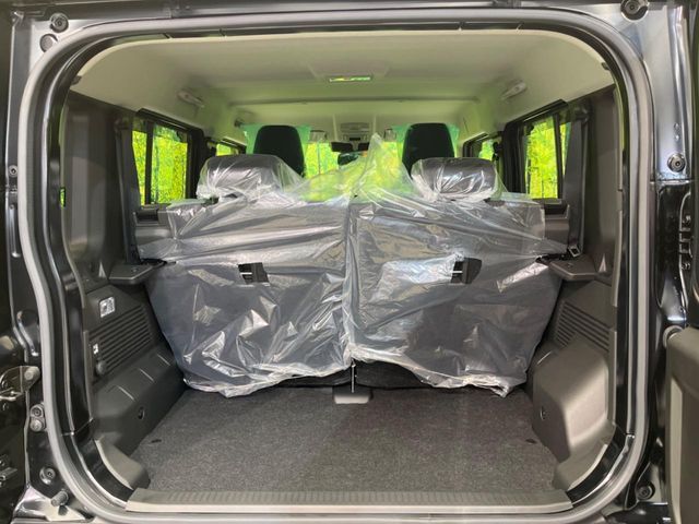 SUZUKI JIMNY NOMADE 2025 Image 31