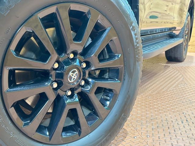 TOYOTA LANDCRUISER PRADO 2022 Image 31