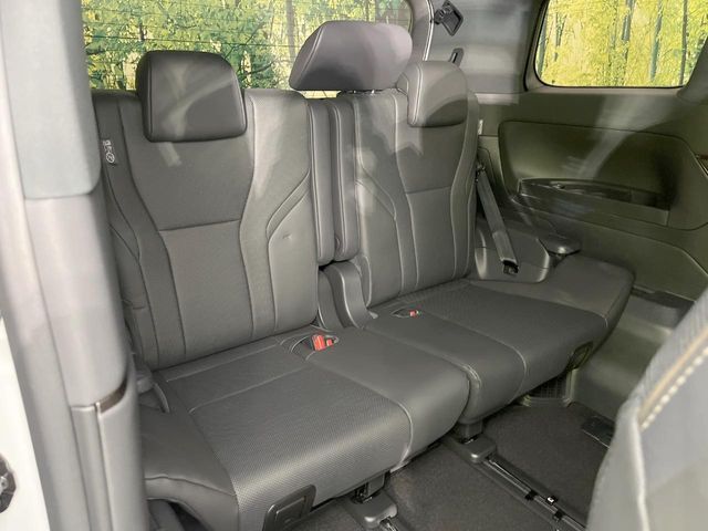 TOYOTA ALPHARD 2025 Image 31