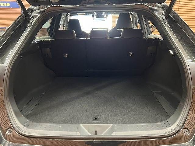 TOYOTA HARRIER HYBRID 2023 Image 31