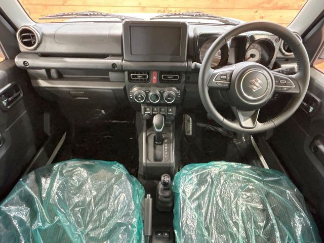 SUZUKI JIMNY NOMADE 2025 Image 31