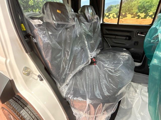 SUZUKI JIMNY NOMADE 2025 Image 31