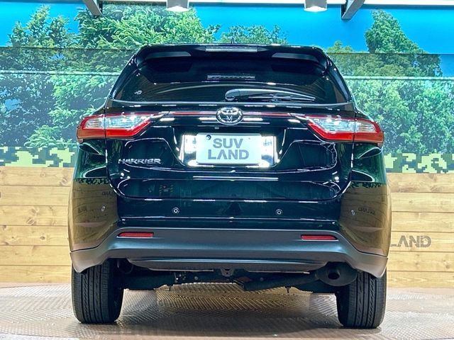 TOYOTA HARRIER 2WD 2018 Image 31
