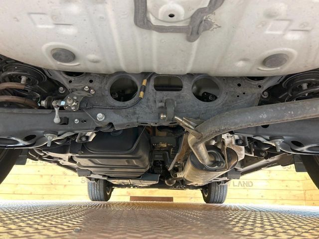 TOYOTA HARRIER 2WD 2018 Image 31