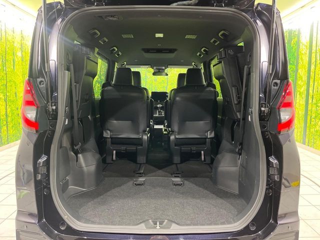 TOYOTA NOAH HYBRID 4WD 2023 Image 31