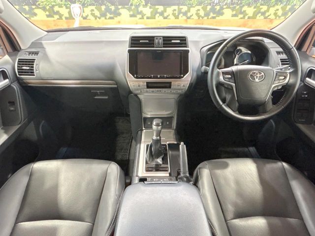 TOYOTA LANDCRUISER PRADO 2022 Image 31