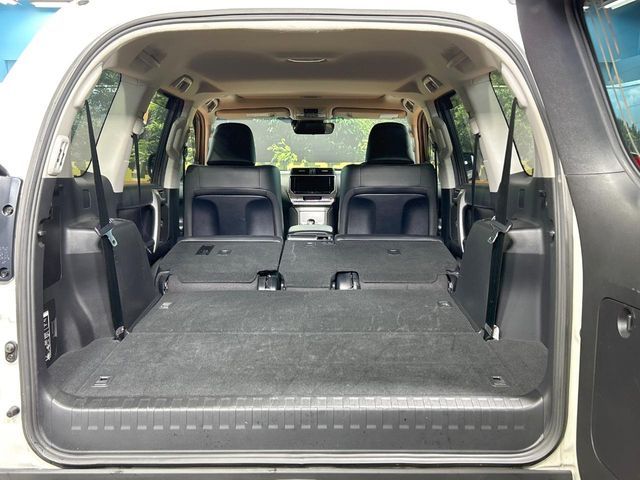 TOYOTA LANDCRUISER PRADO 2022 Image 31
