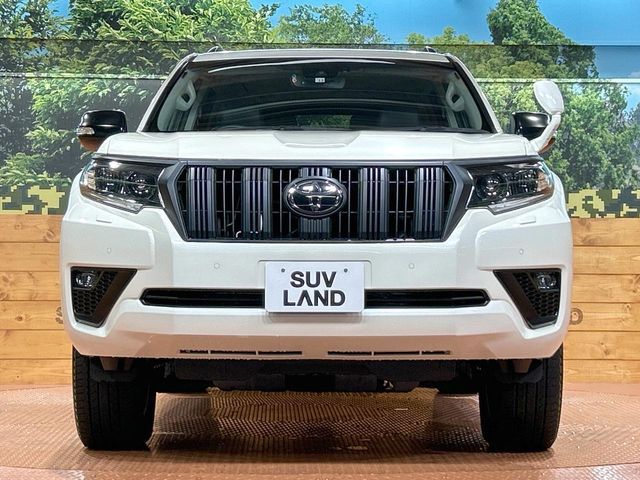 TOYOTA LANDCRUISER PRADO 2022 Image 31