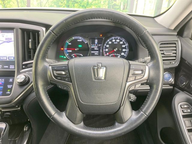 TOYOTA CROWN SEDAN HYBRID 2015 Image 31