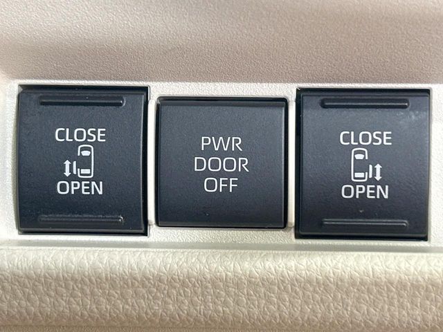 TOYOTA SIENTA HYBRID 2023 Image 31