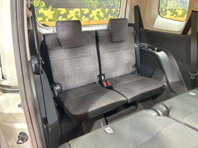 TOYOTA SIENTA HYBRID 2023 Image 31