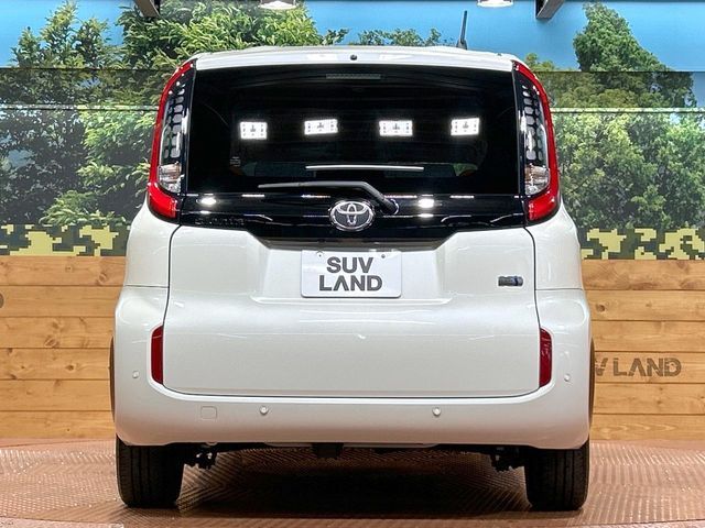 TOYOTA SIENTA HYBRID 2023 Image 31