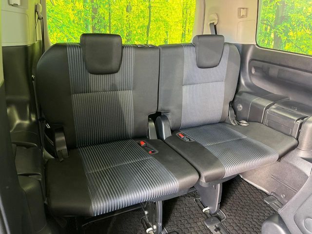 TOYOTA NOAH 2014 Image 31