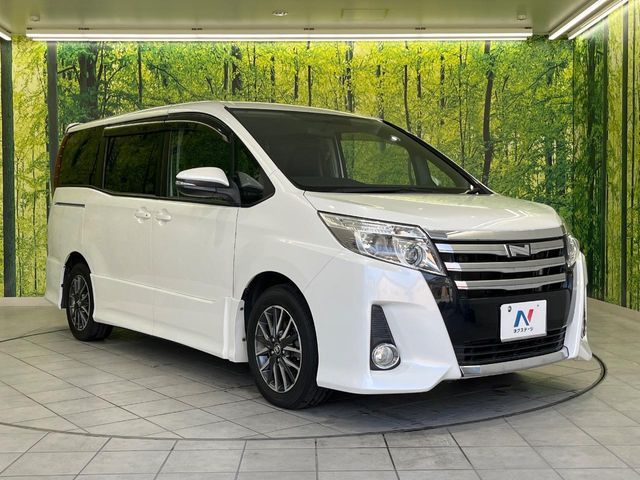 TOYOTA NOAH 2014 Image 31