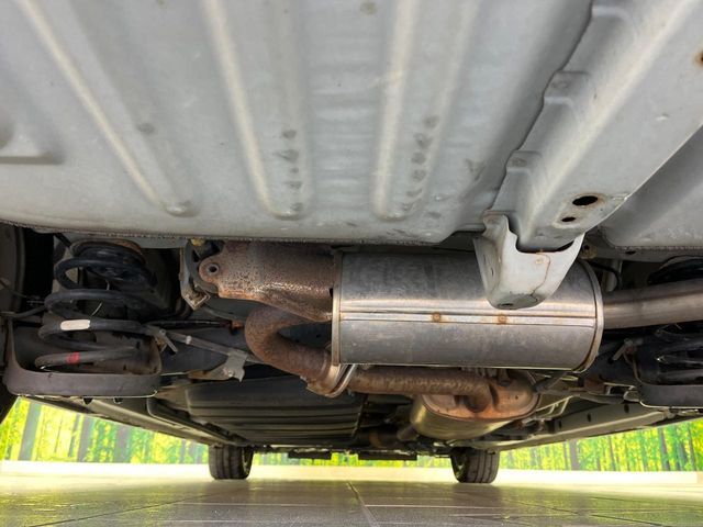 TOYOTA NOAH 2014 Image 31