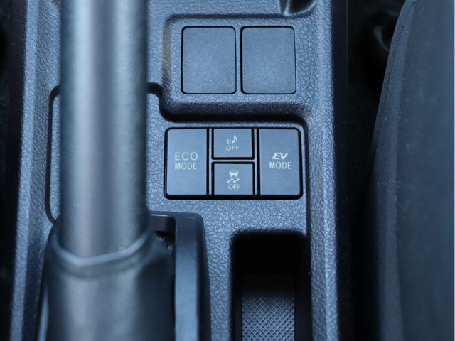 TOYOTA COROLLA FIELDER HYBR 2013 Image 31