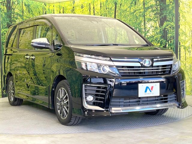 TOYOTA VOXY 2016 Image 31