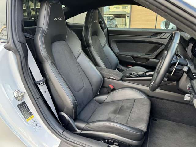 PORSCHE 911 2022 Image 31