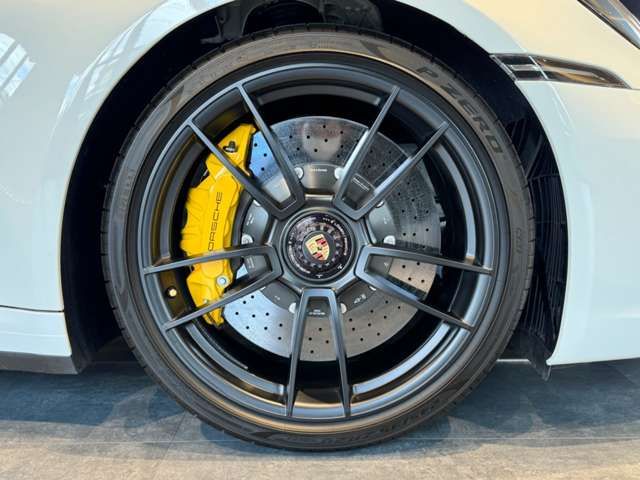 PORSCHE 911 2022 Image 31