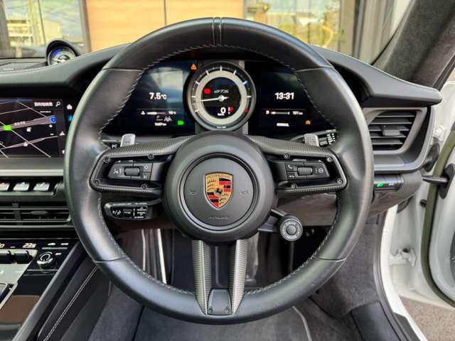 PORSCHE 911 2022 Image 31