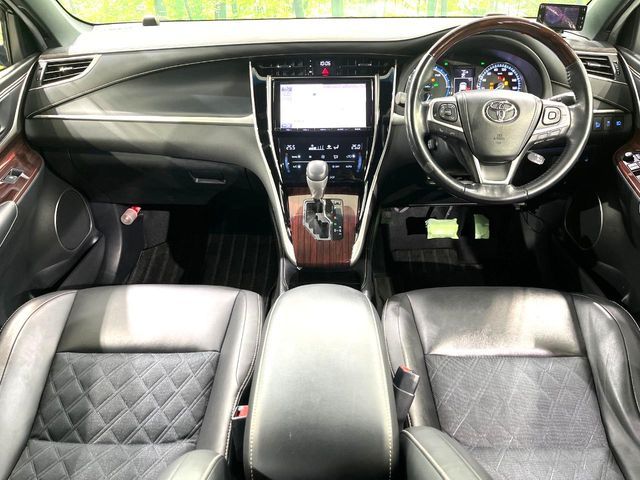 TOYOTA HARRIER HYBRID 2016 Image 31