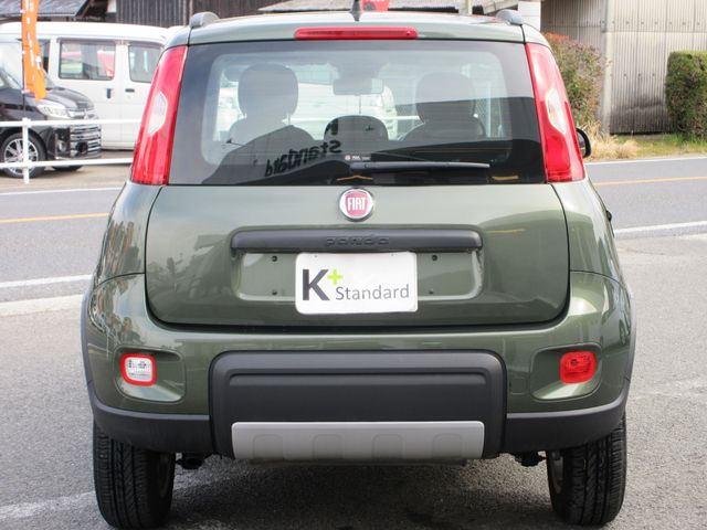 FIAT PANDA 2018 Image 31