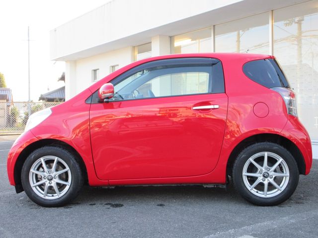 TOYOTA IQ 2013 Image 31