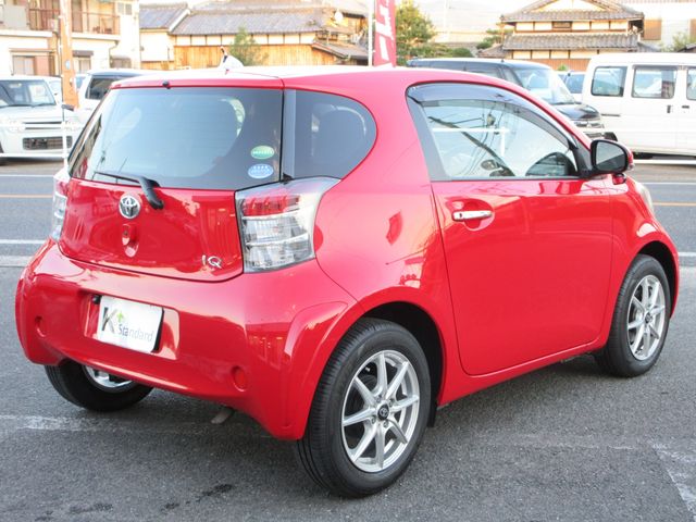 TOYOTA IQ 2013 Image 31