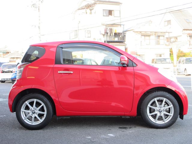 TOYOTA IQ 2013 Image 31