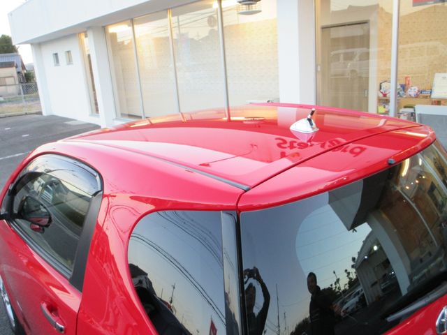 TOYOTA IQ 2013 Image 31