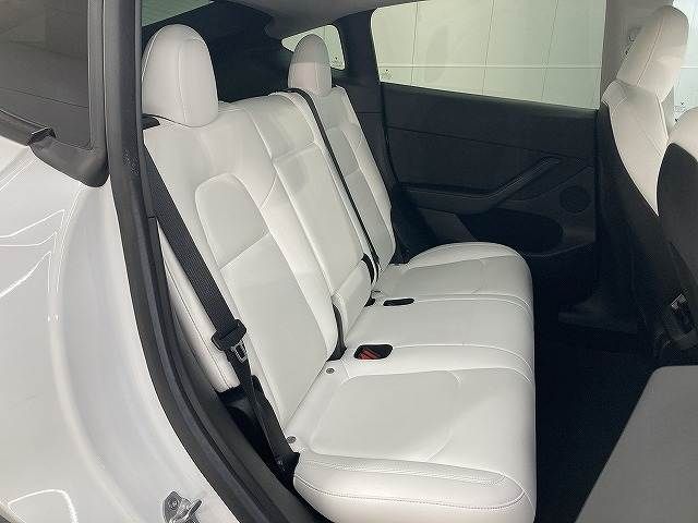 TESLA MODEL Y 2023 Image 31